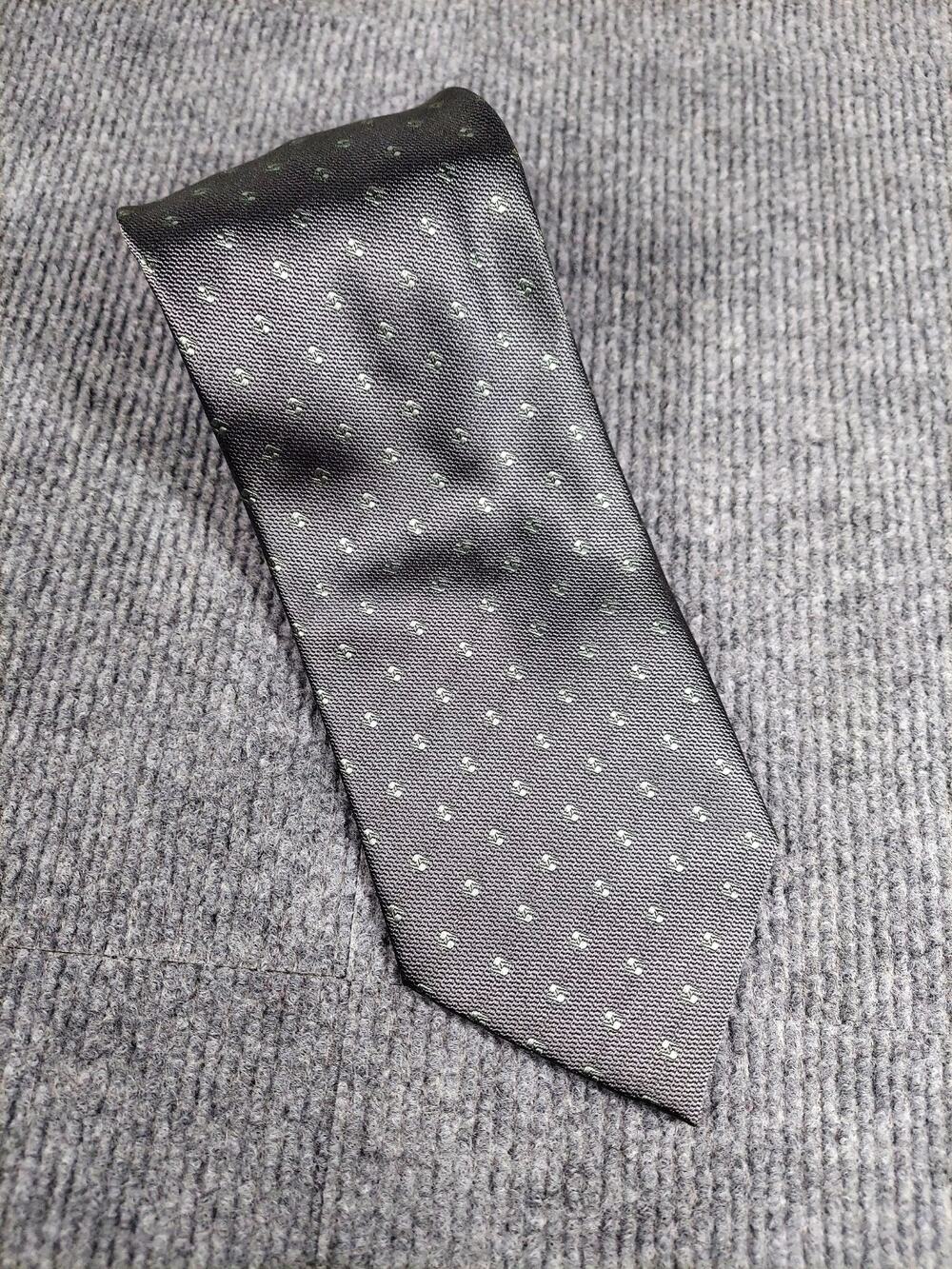 Armani Collezioni Silk Tie Gray Silver Geometric Jacquard Dot Pattern Italy Men